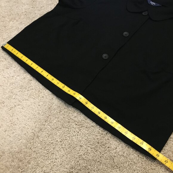 Black Rayon Blend Short Sleeve Semi Cropped Button Up Top - Picture 14 of 16